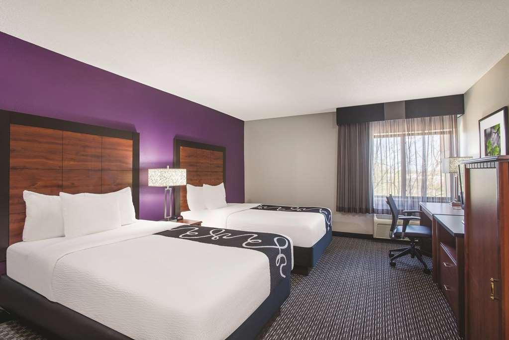Howard Johnson By Wyndham Sacramento Downtown Rum bild