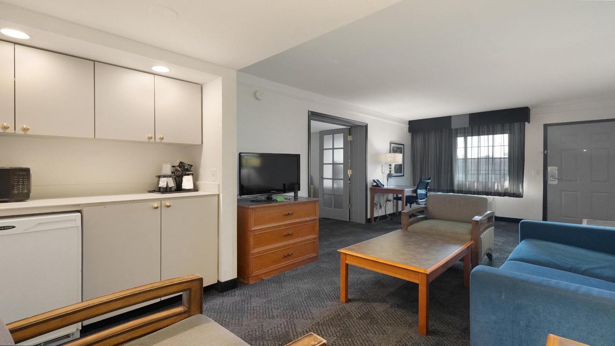 Howard Johnson By Wyndham Sacramento Downtown Exteriör bild