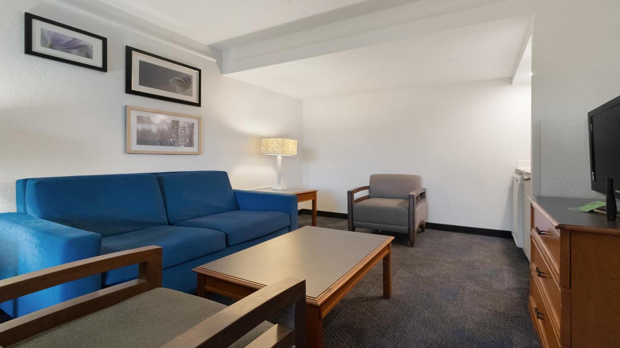 Howard Johnson By Wyndham Sacramento Downtown Exteriör bild