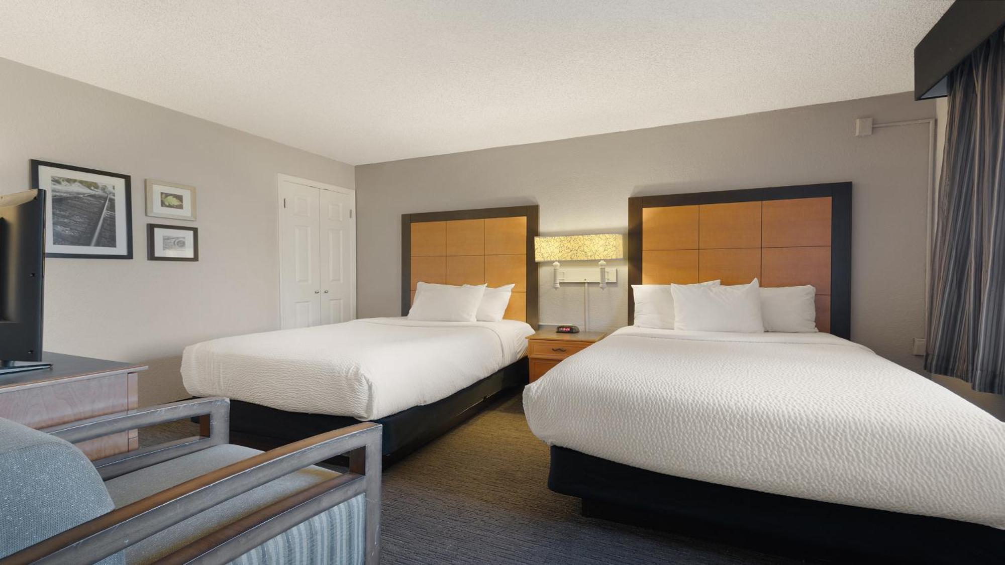 Howard Johnson By Wyndham Sacramento Downtown Exteriör bild