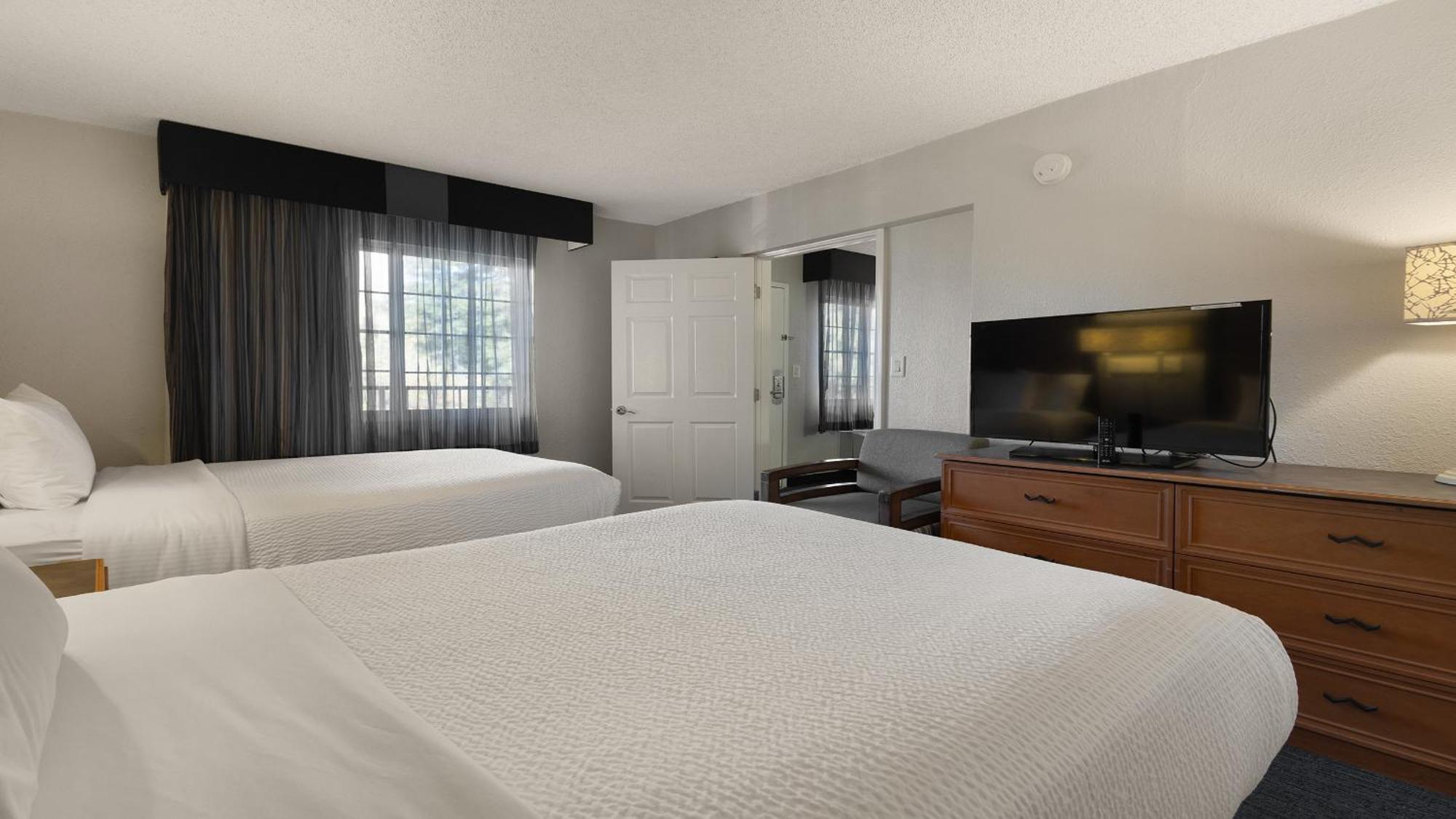 Howard Johnson By Wyndham Sacramento Downtown Exteriör bild