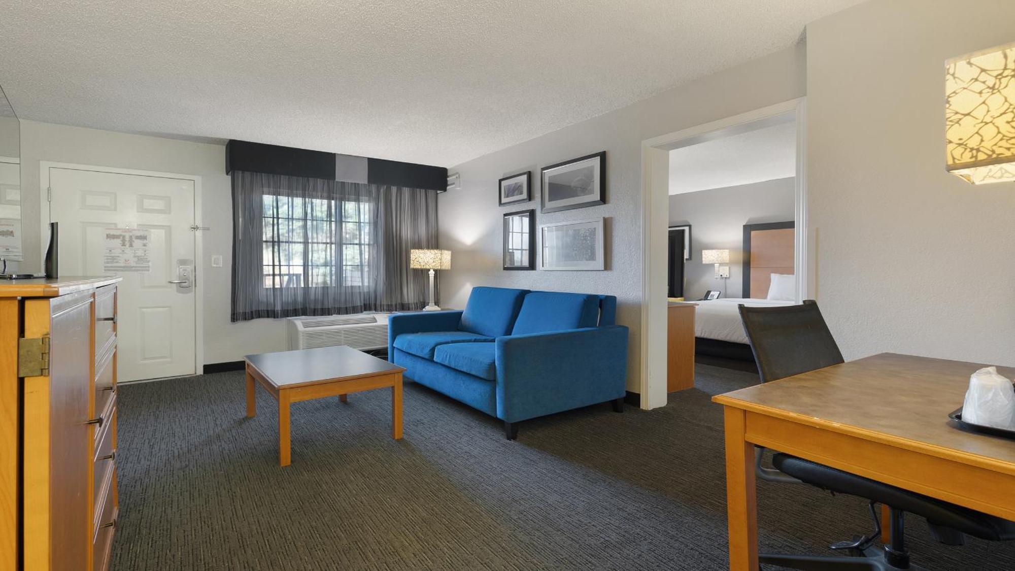 Howard Johnson By Wyndham Sacramento Downtown Exteriör bild