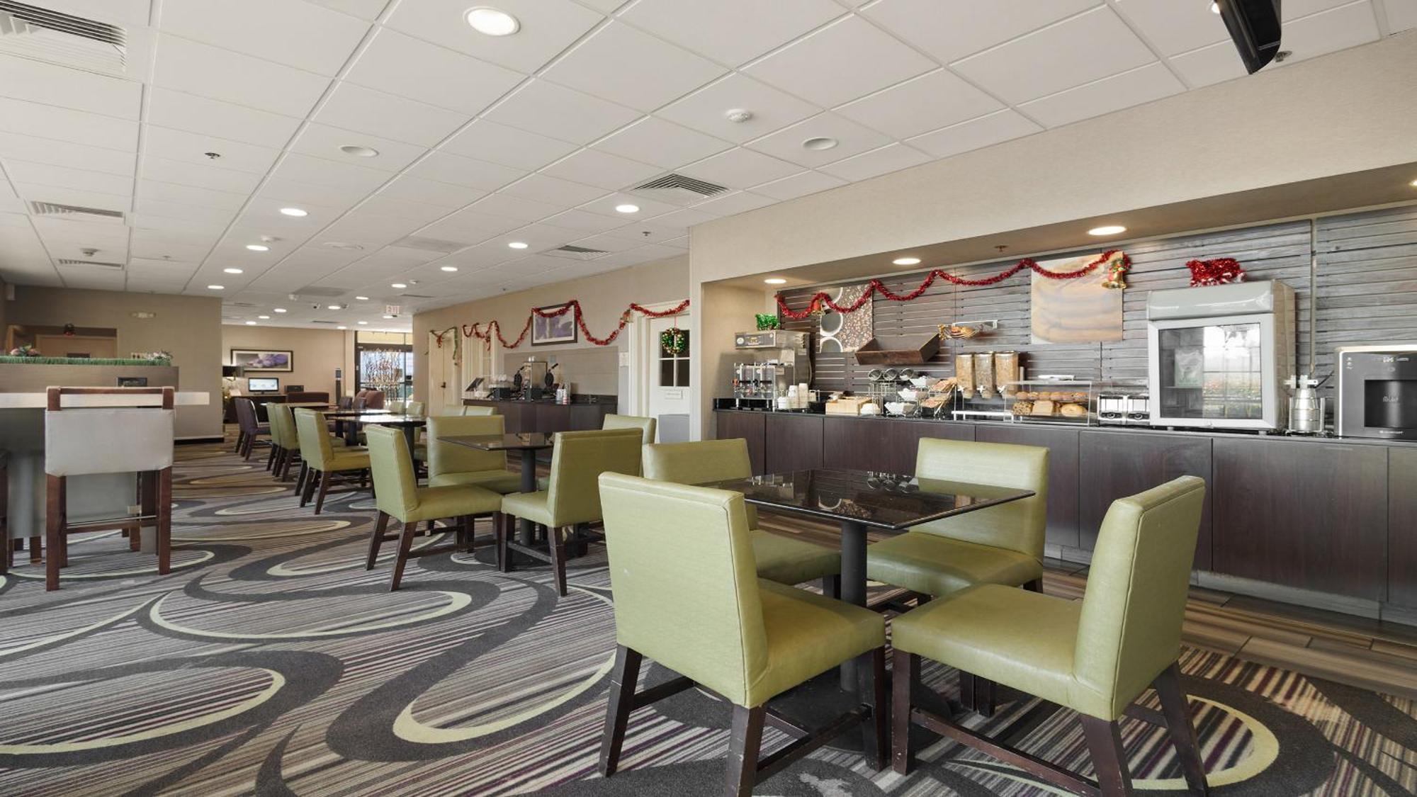 Howard Johnson By Wyndham Sacramento Downtown Exteriör bild